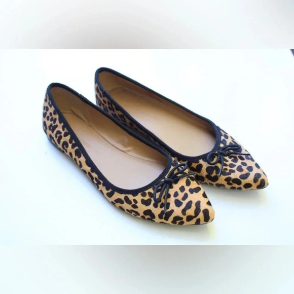 Banana Republic flats - Picture 1 of 11